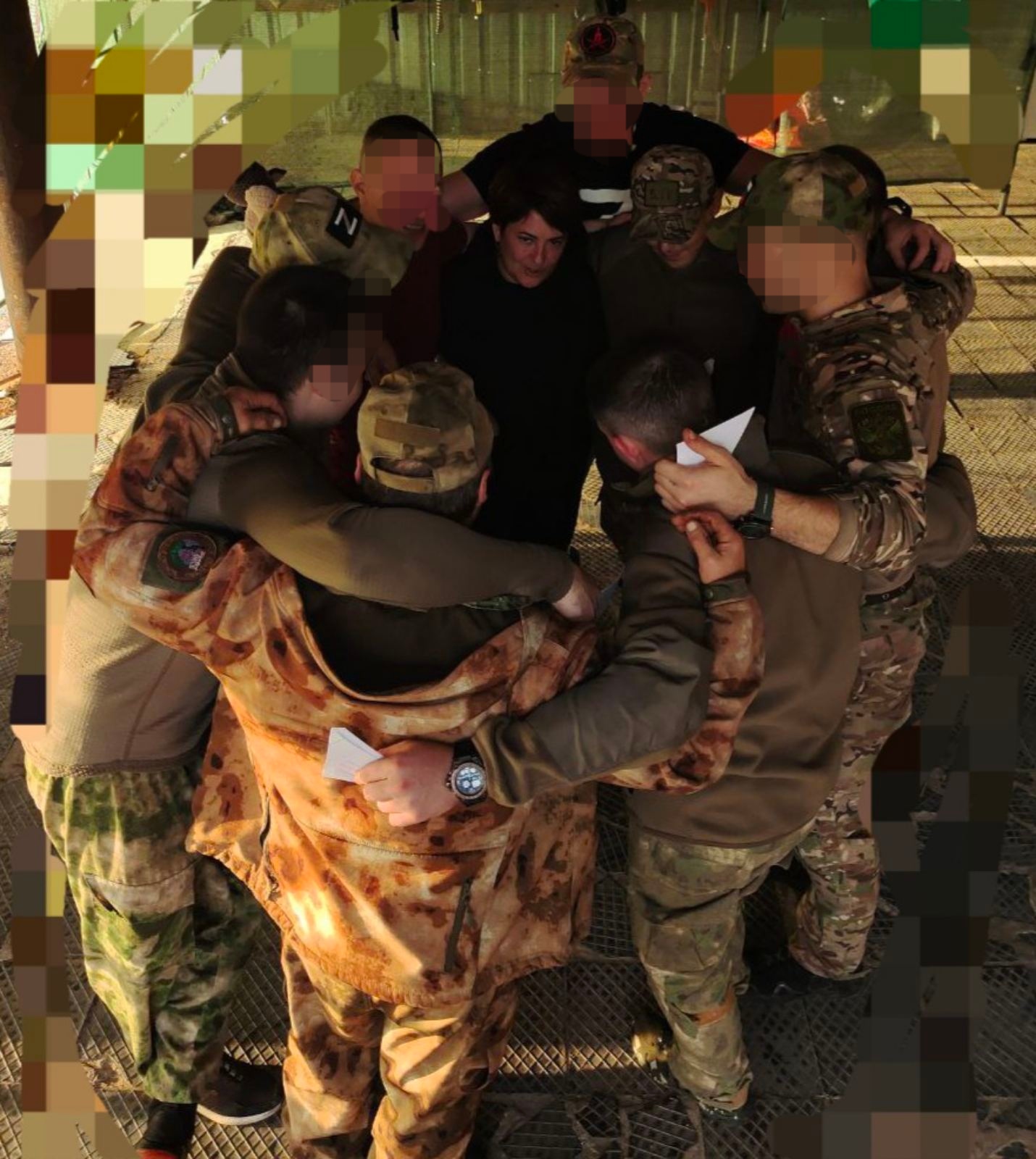 Екатериновские волонтёры готовятся к 21 поездке в зону СВО: сбор гуманитарного груза продолжается