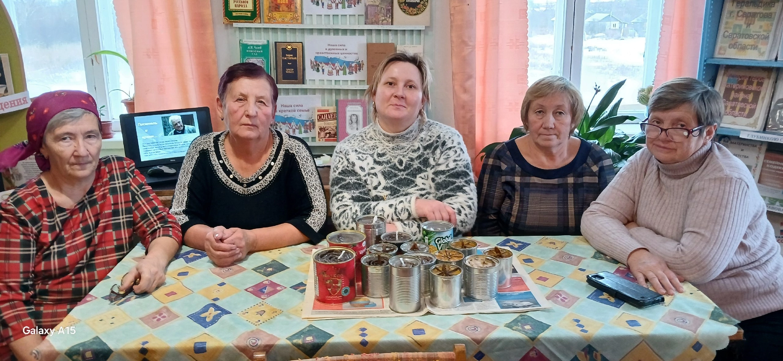 Мастерскую «Свечей добра» открыли в библиотеке Переезда